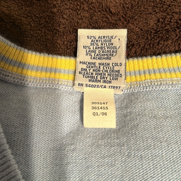 Old Navy Men’s sweater. Size medium. Light blue. - Picture 6 of 8